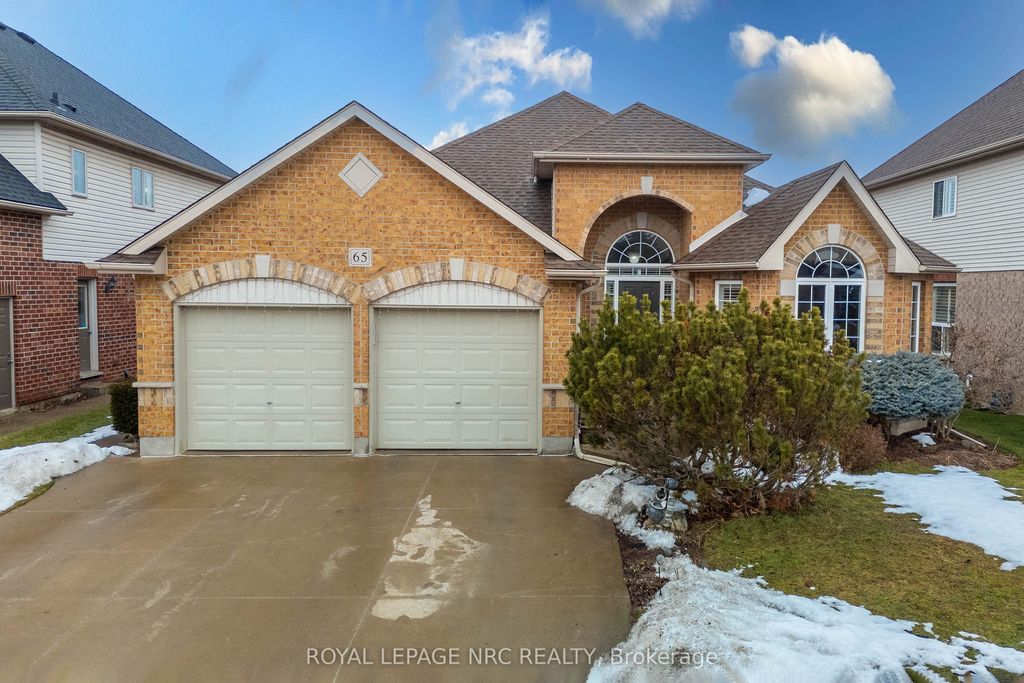 Photo of 65 MCCAFFERY Crescent, St. Catharines, ON L2S 3Y6 (MLS # X12821528)