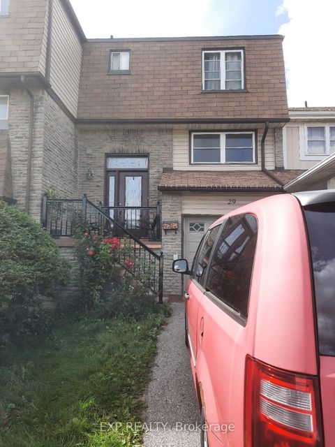 29 Fanshawe Drive Brampton ON L6Z 1A7