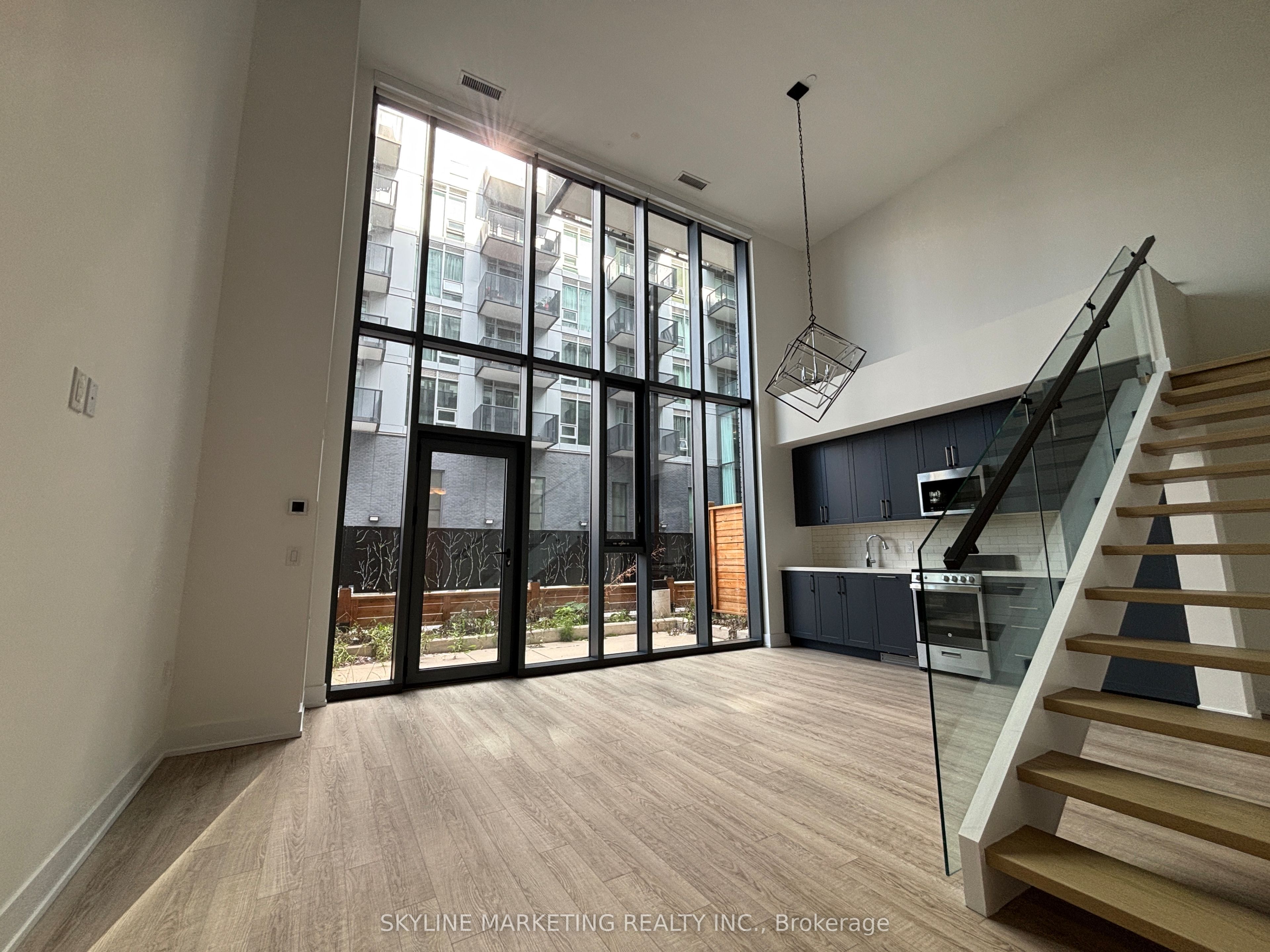 2450 Old Bronte Road 114