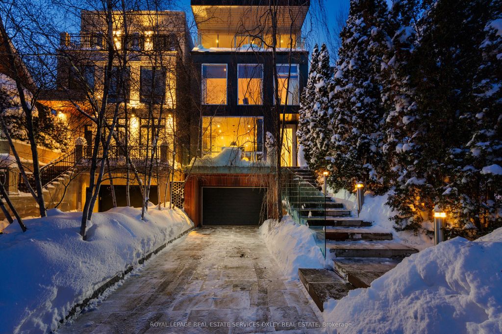 Photo of 20A Woodlawn Avenue W, Toronto, ON M4V 1G7 (MLS # C12734350)