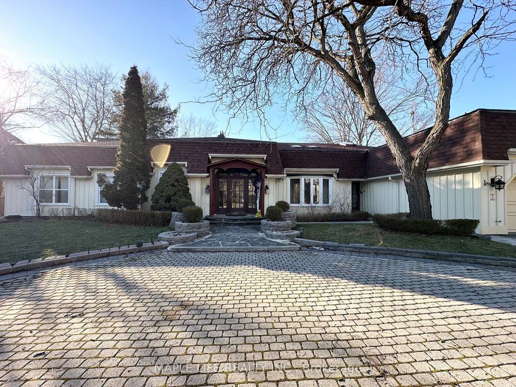 Photo of 16 Brian Cliff Drive, Toronto, ON M3B 2G2 (MLS # C13087800)