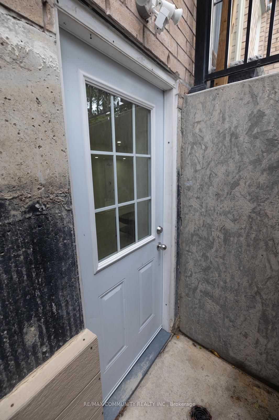 481 Fred McLaren Boulevard Bsmt