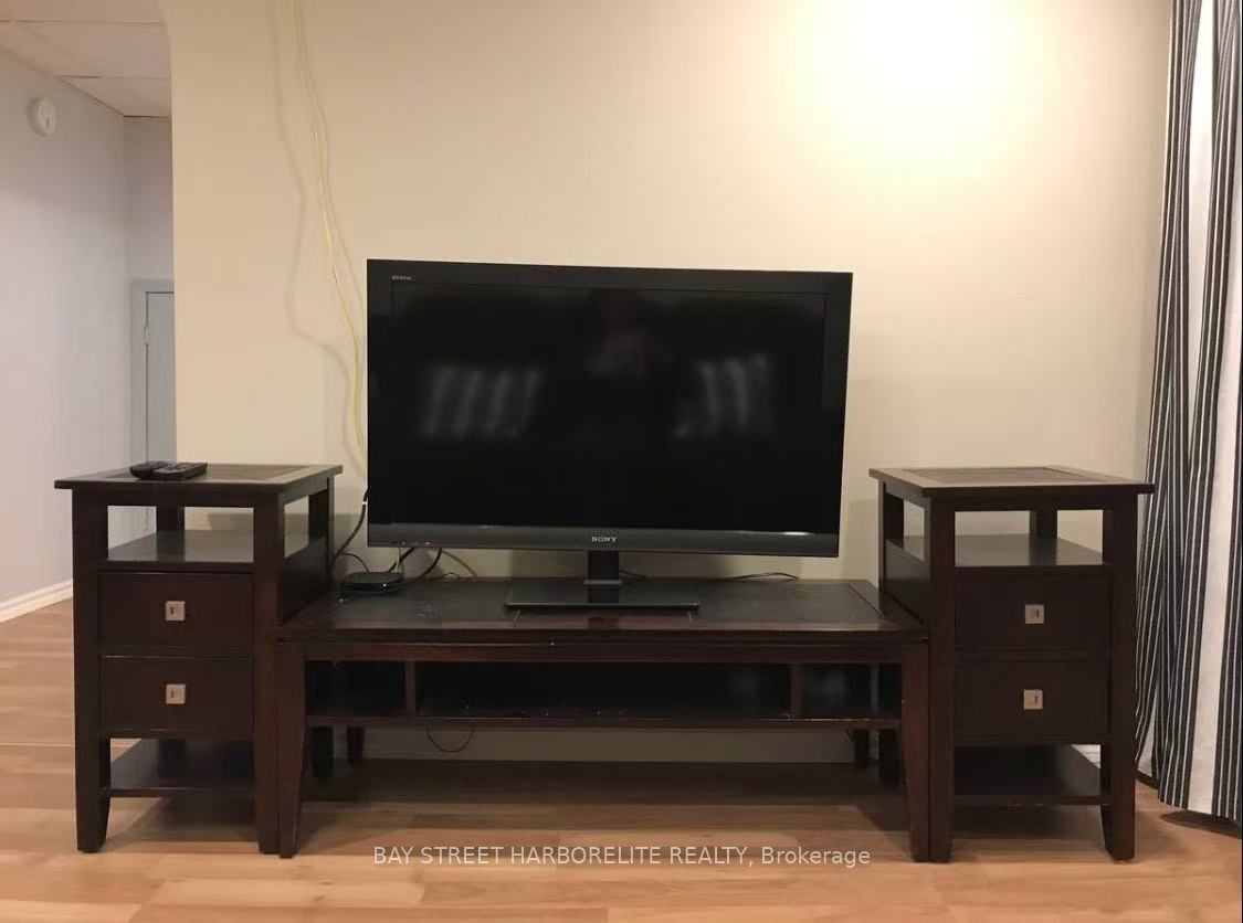 3448 Ellengale Drive