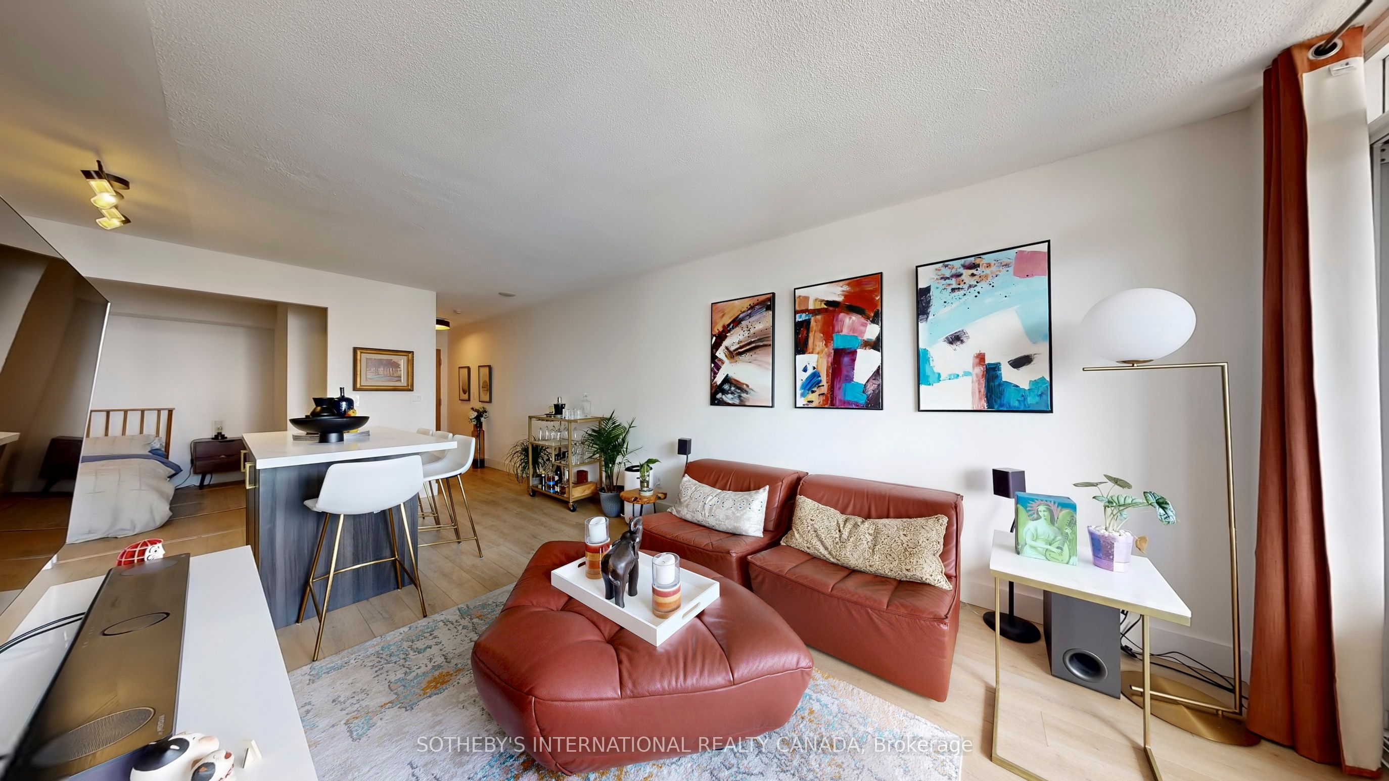 38 Joe Shuster Way 1123