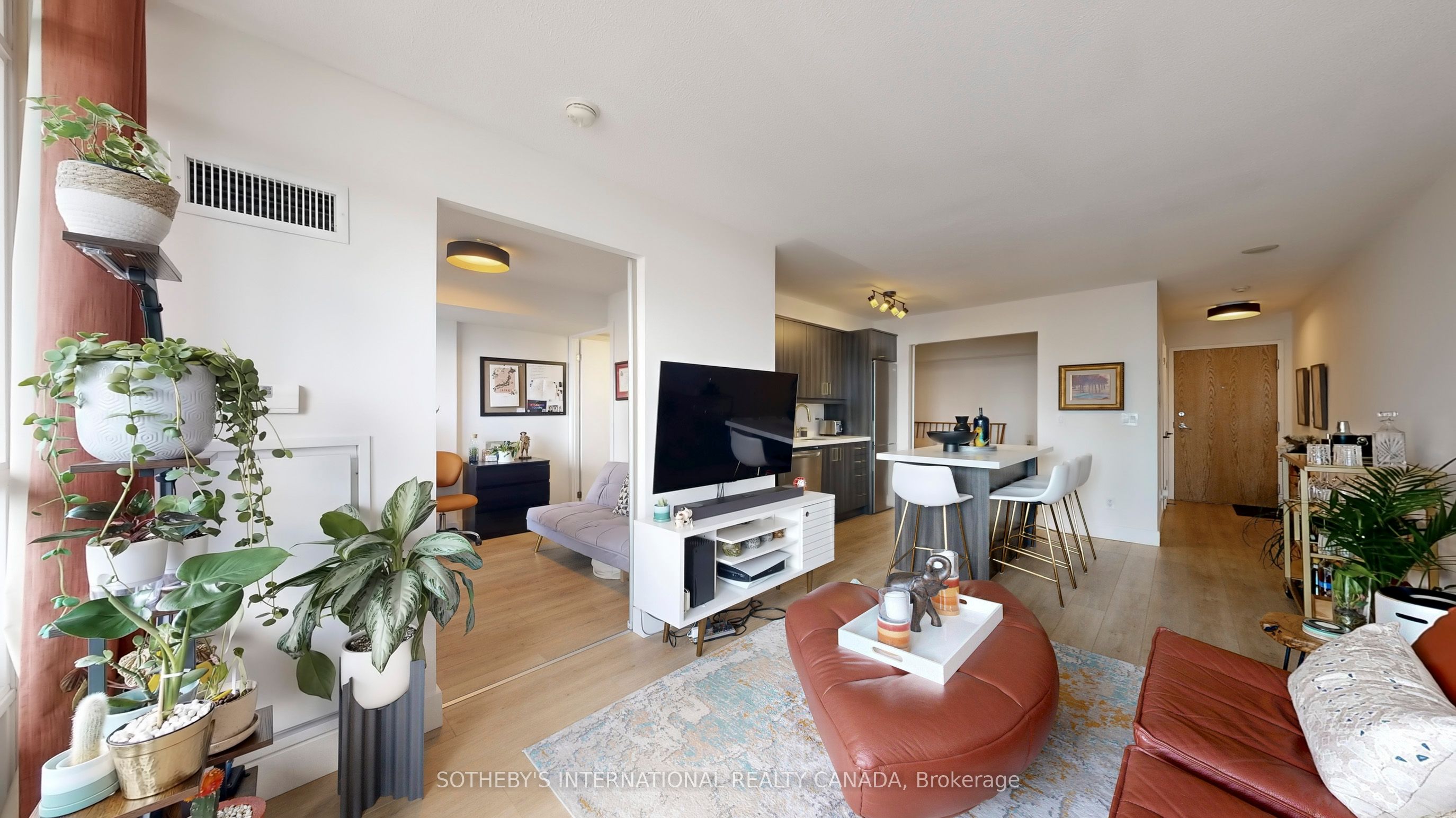 38 Joe Shuster Way 1123