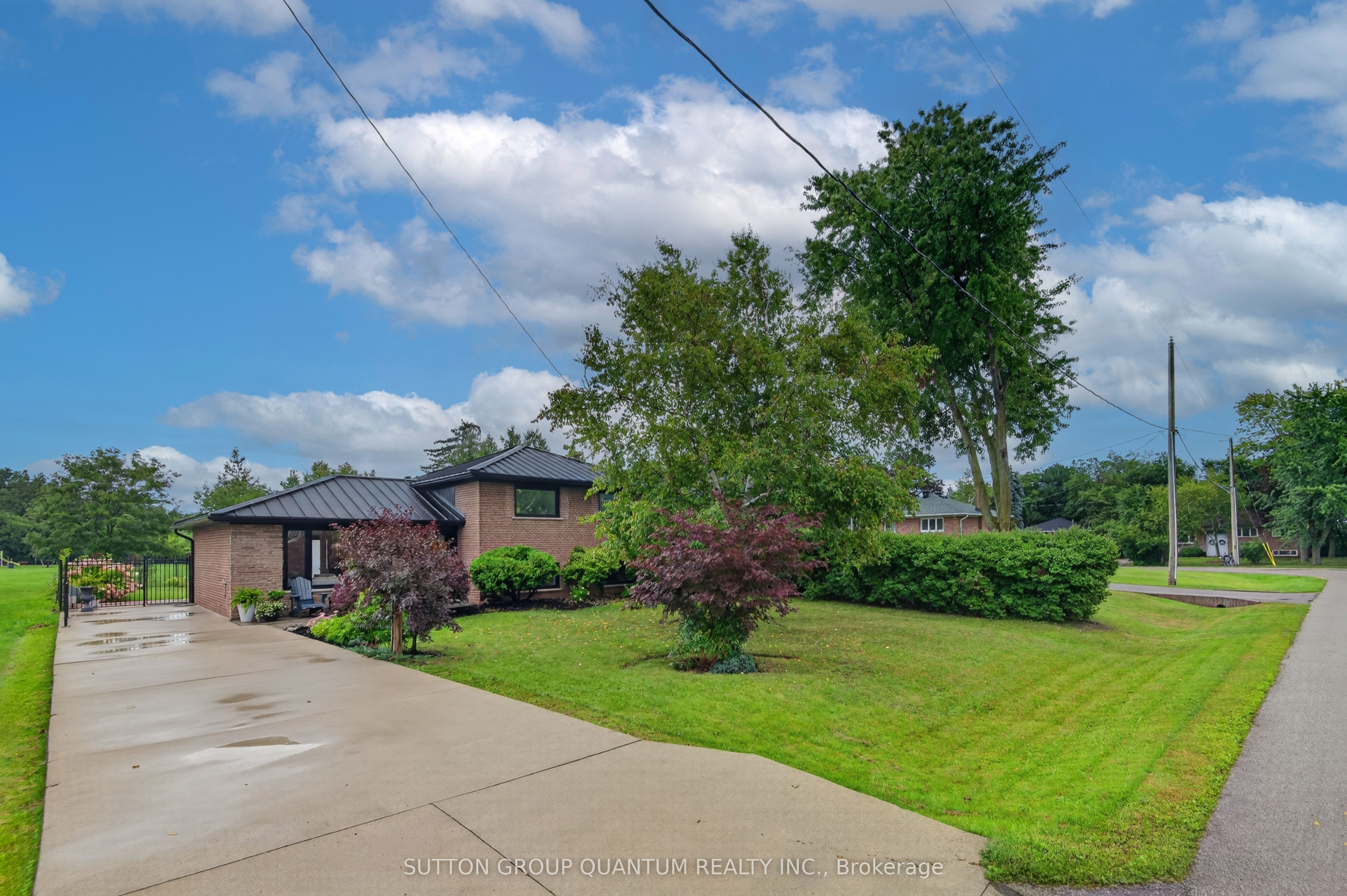 2103 Seabrook Drive