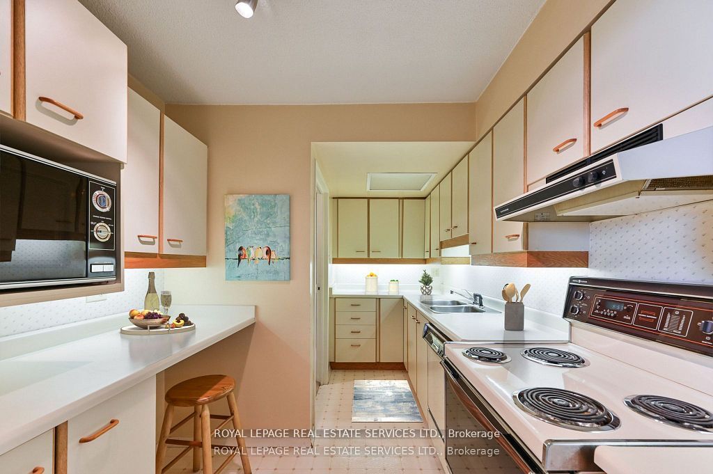 Photo of 284 Mill Road #PH 8, Toronto, ON M9C 4W6 (MLS # W12415122)