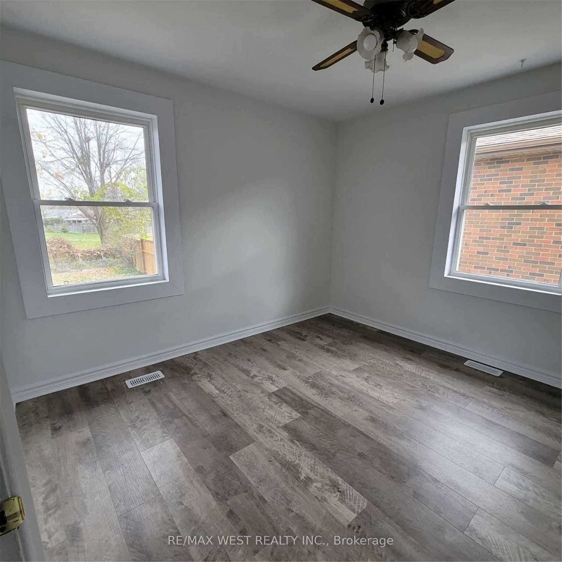 245 Kingsleigh Court