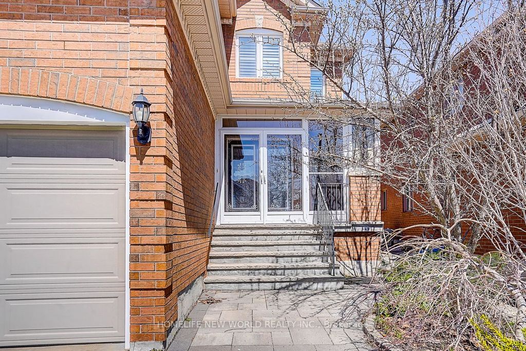 Photo of 79 Owl Ridge Drive, Richmond Hill, ON L4S 1P9 (MLS # N13050972)