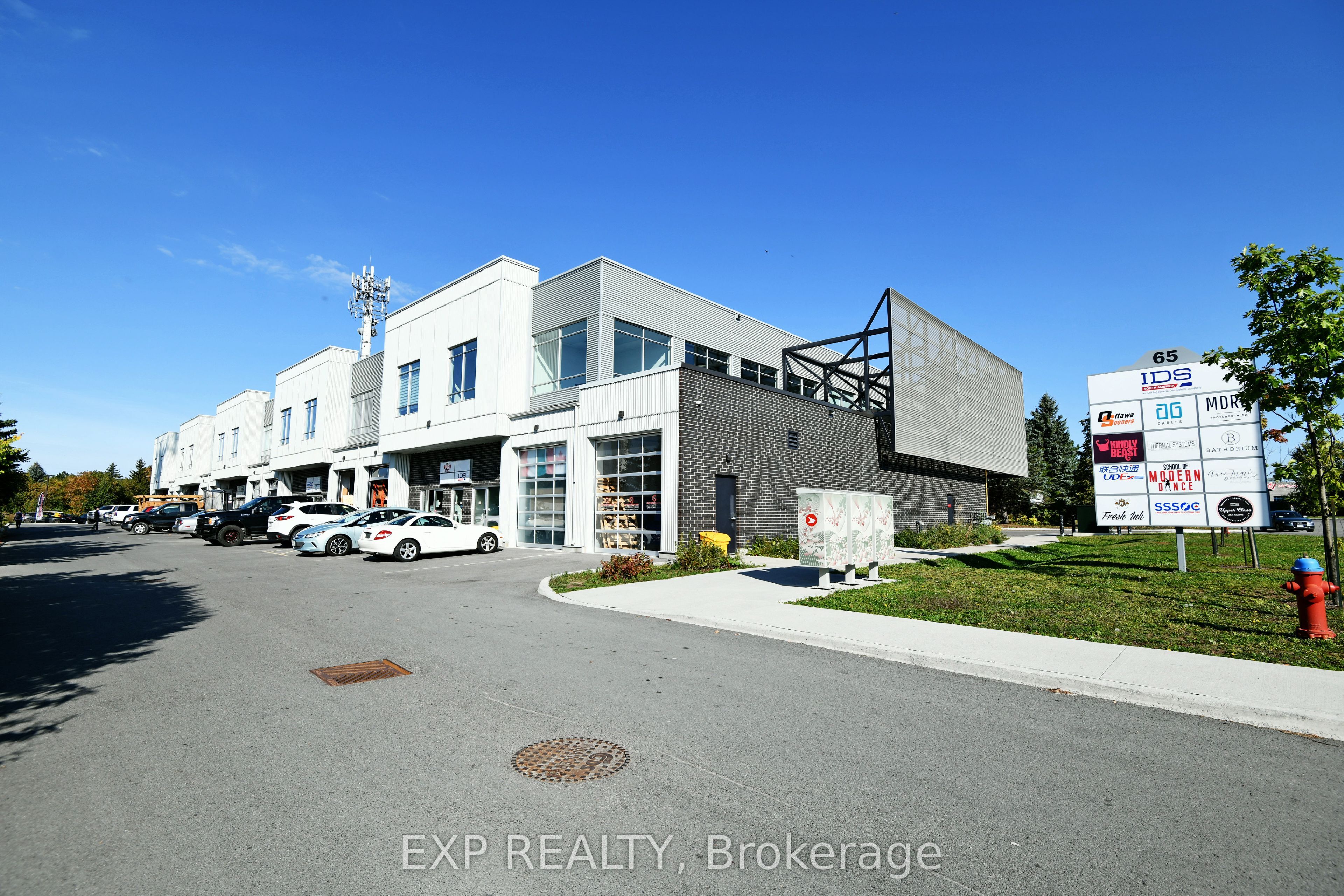Photo 1 of 12 — 65 Denzil Doyle Court 108+118, Kanata, ON K2M 2G8