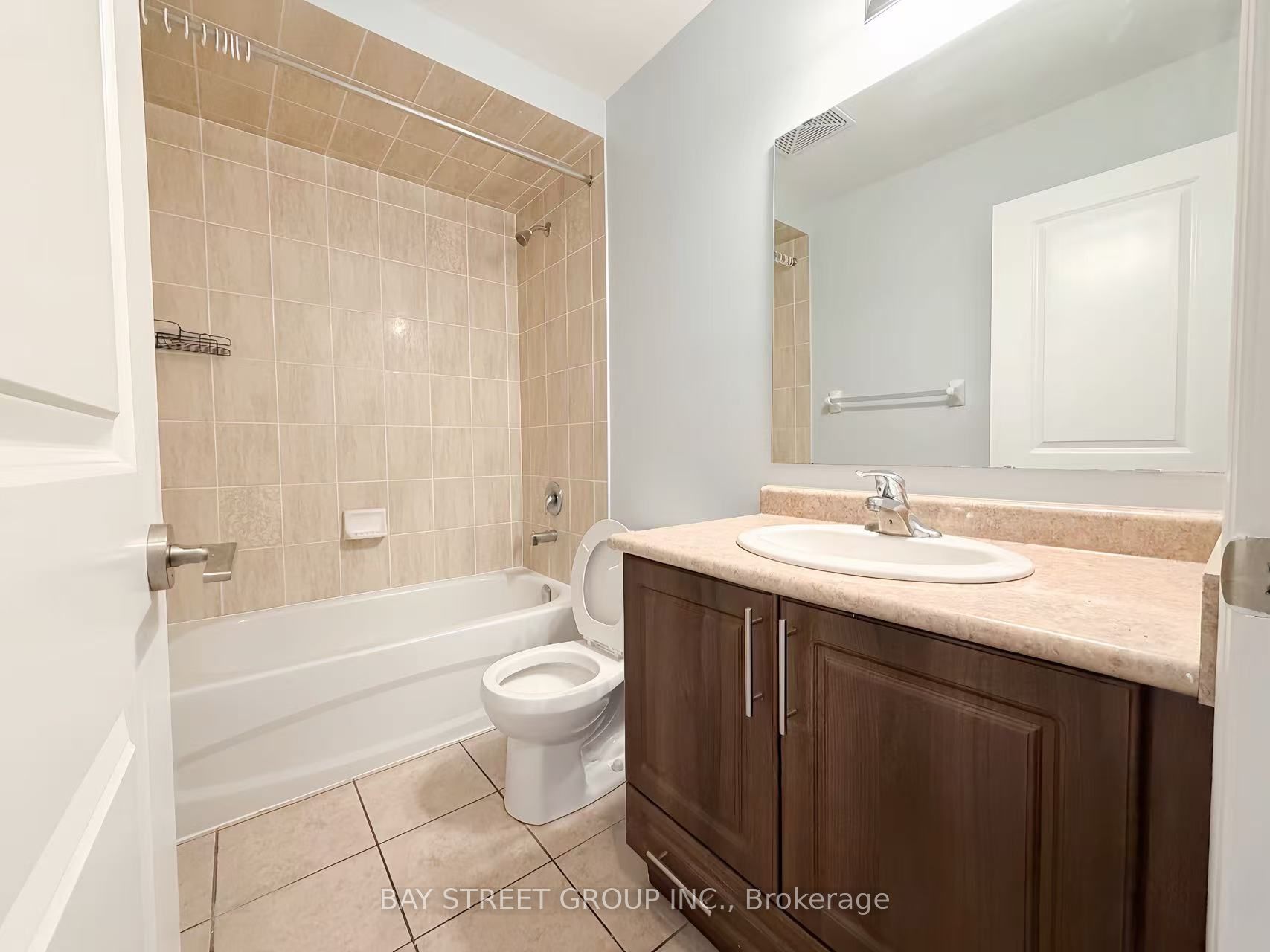 276 Gatwick Drive 202