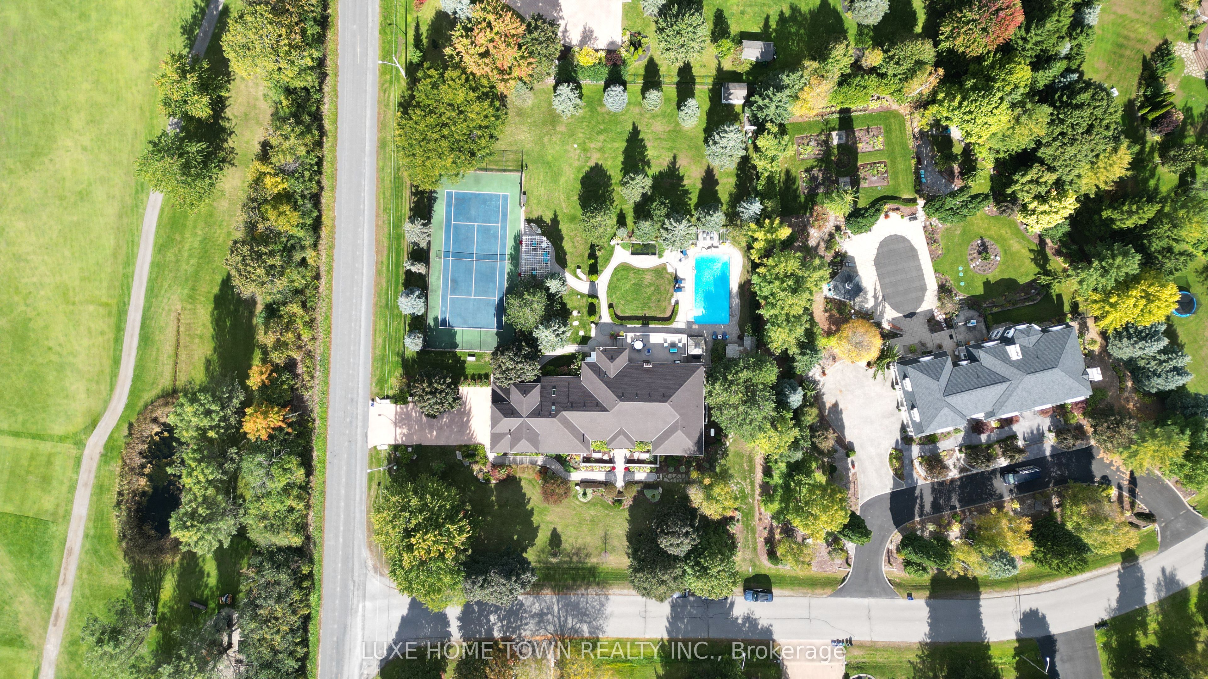2 Prince Rupert Drive