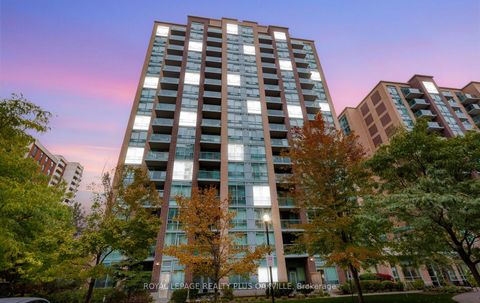 Photo of 7 Michael Power Place #LPH07, Toronto, ON M9A 0A4 (MLS # W12785056)