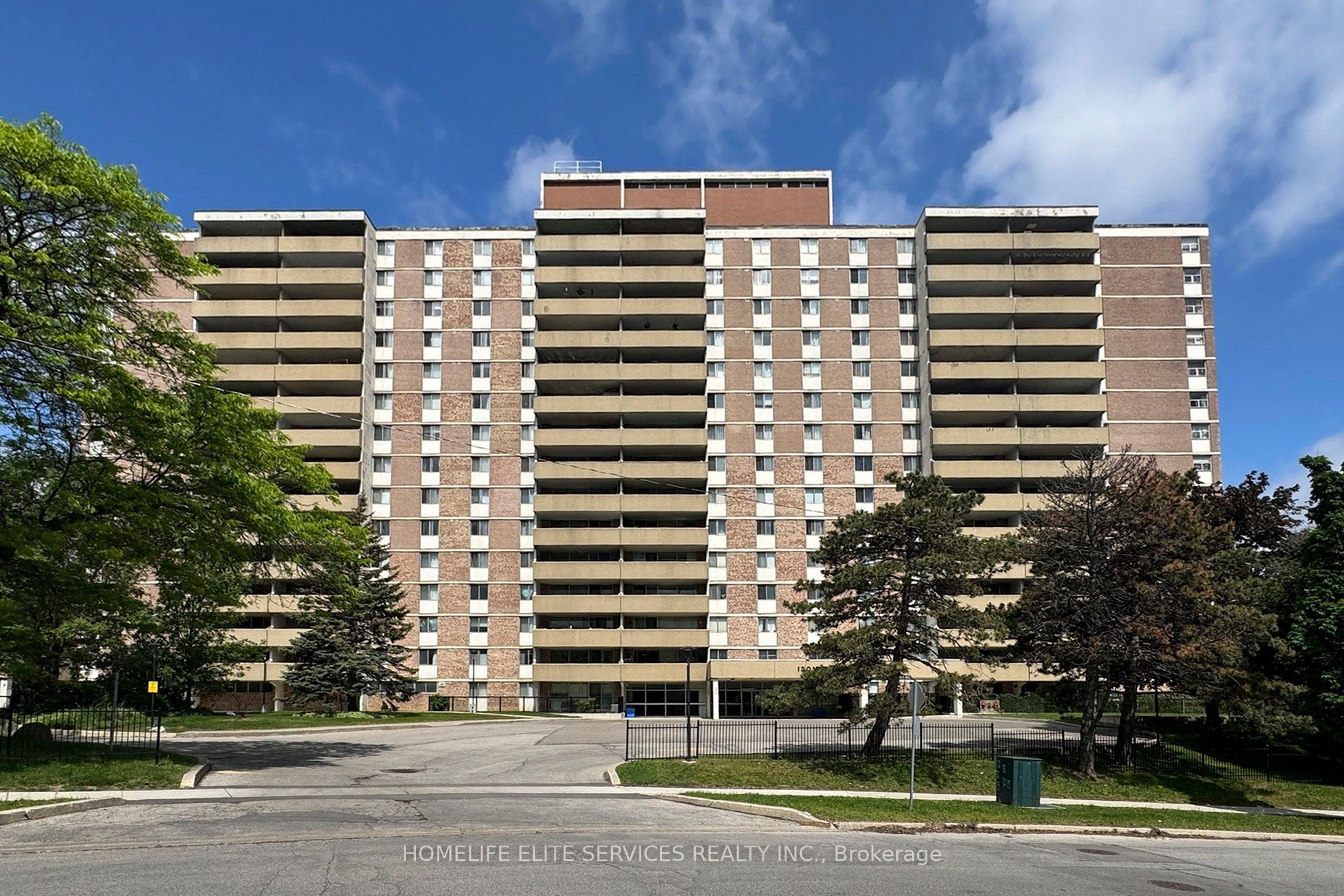 120 Dundalk Drive 1203