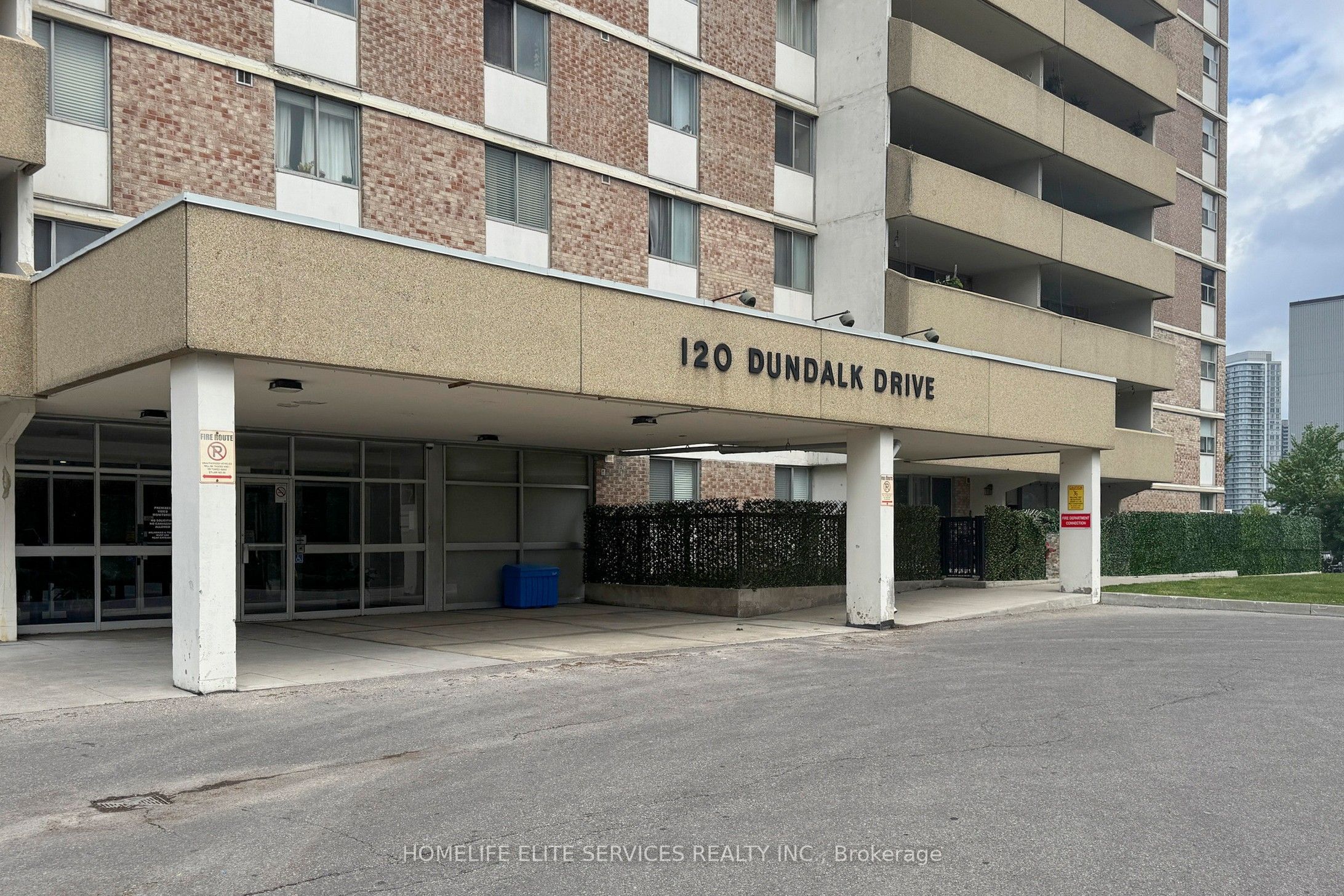 120 Dundalk Drive 1203