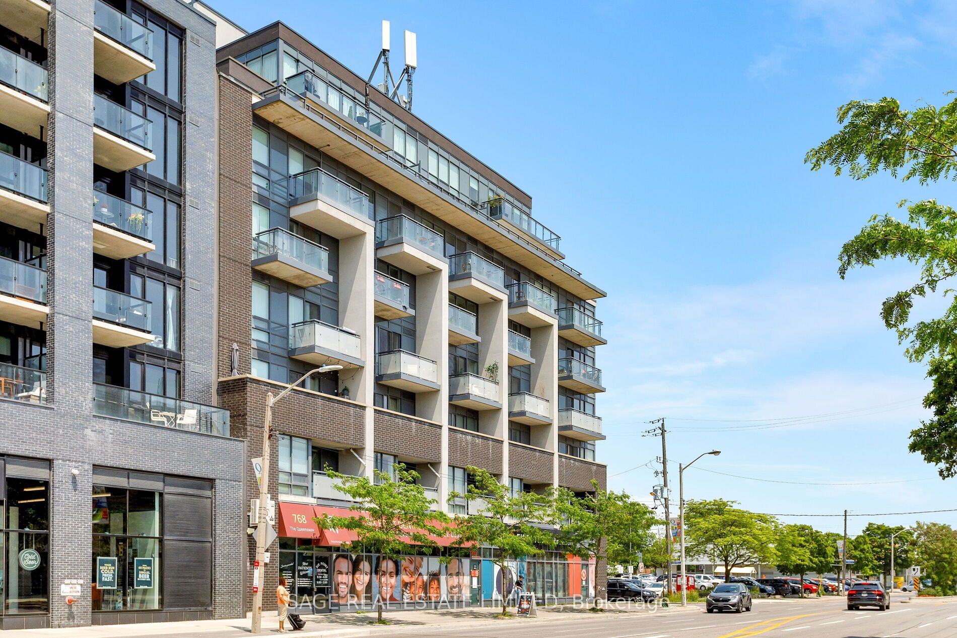 760 The Queensway N/A 401