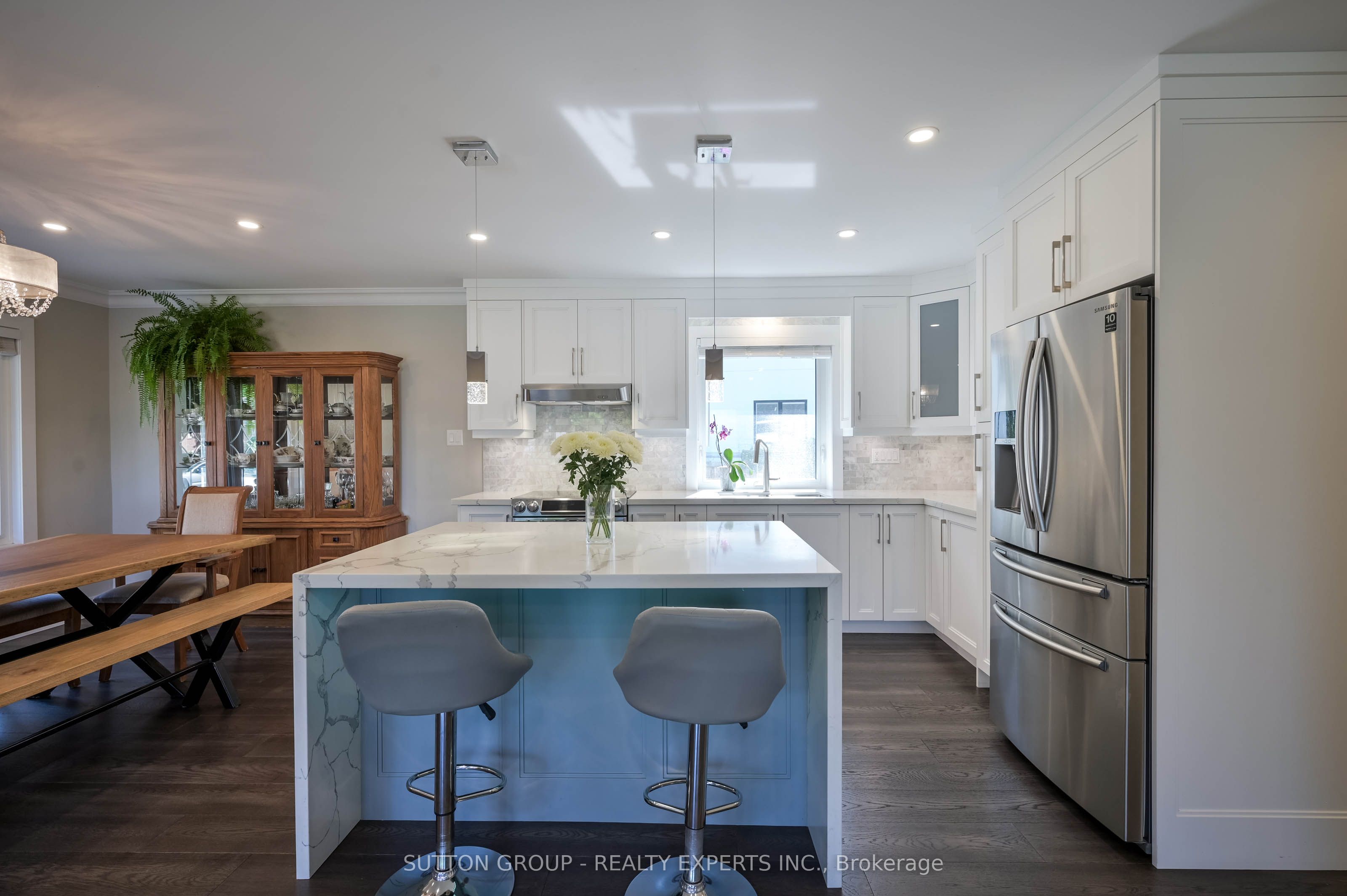390 Wendall Place
