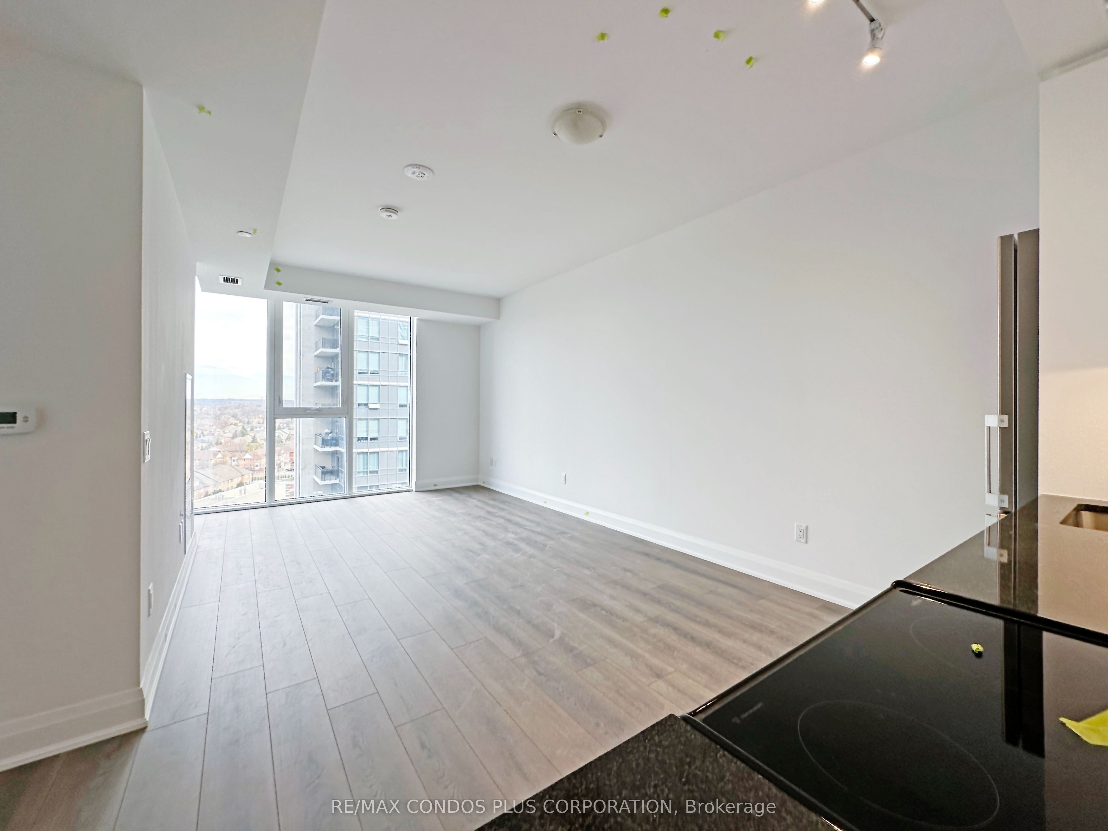 20 Gatineau Drive 1210