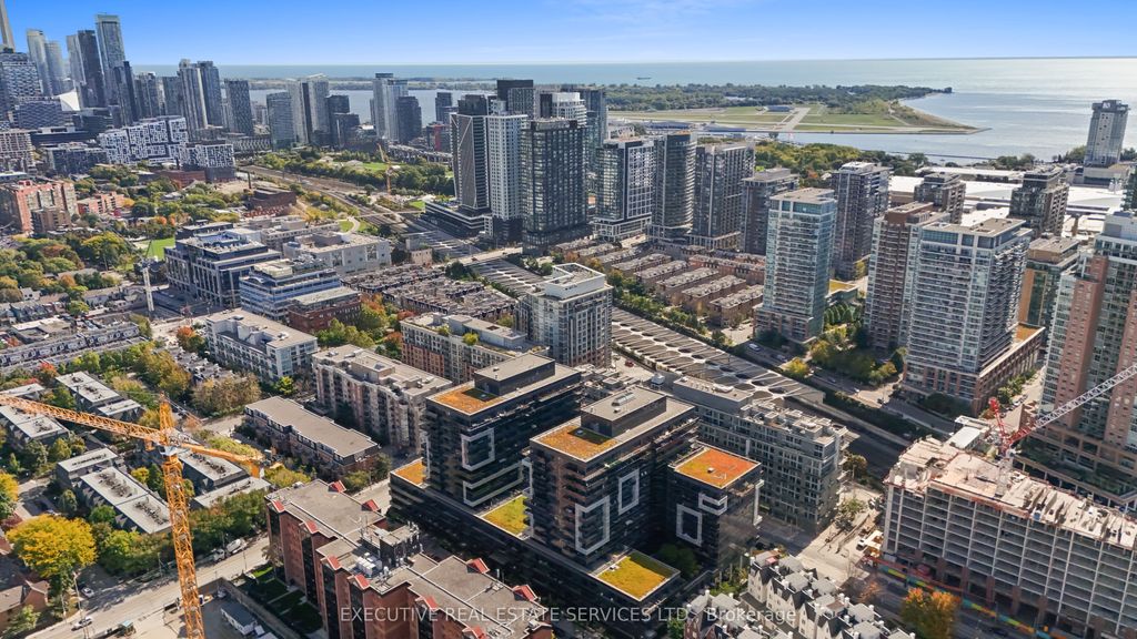Photo of 1030 King Street W #721, Toronto, ON M6K 0B4 (MLS # C12451027)
