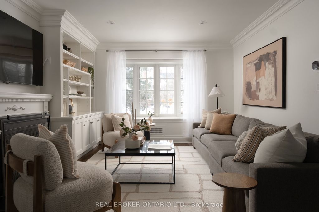 Photo of 37 Wilgar Road, Toronto, ON M8X 1J6 (MLS # W12773116)