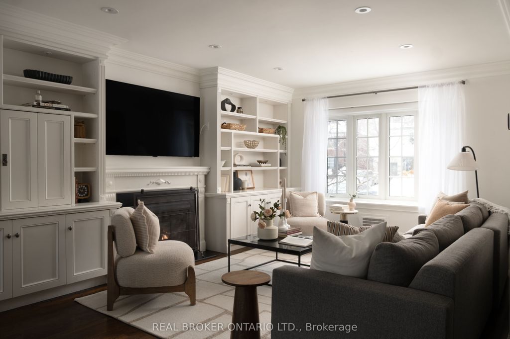 Photo of 37 Wilgar Road, Toronto, ON M8X 1J6 (MLS # W12773116)