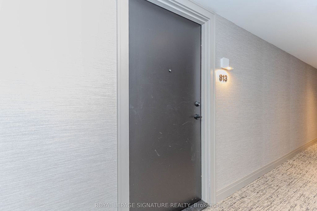 Photo of 556 Marlee Avenue #813, Toronto, ON M6B 0B1 (MLS # W12719134)
