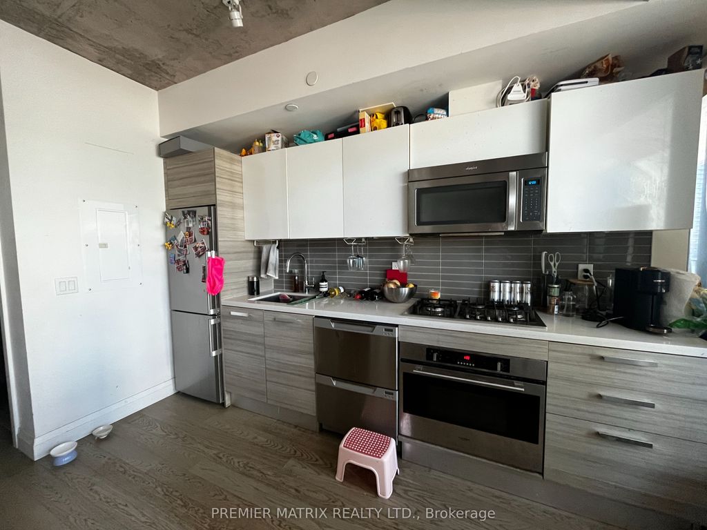 Photo of 224 King Street W #1102, Toronto, ON M5H 0A6 (MLS # C12444760)