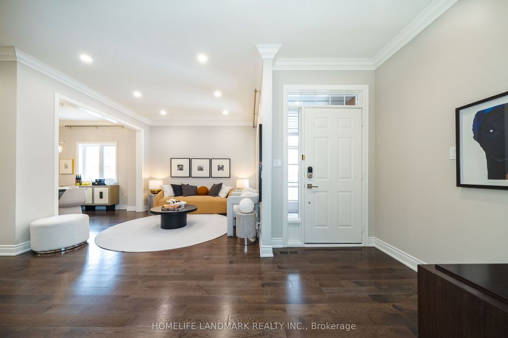 Photo of 26 Monaco Crescent, Richmond Hill, ON L4S 1X6 (MLS # N12723096)