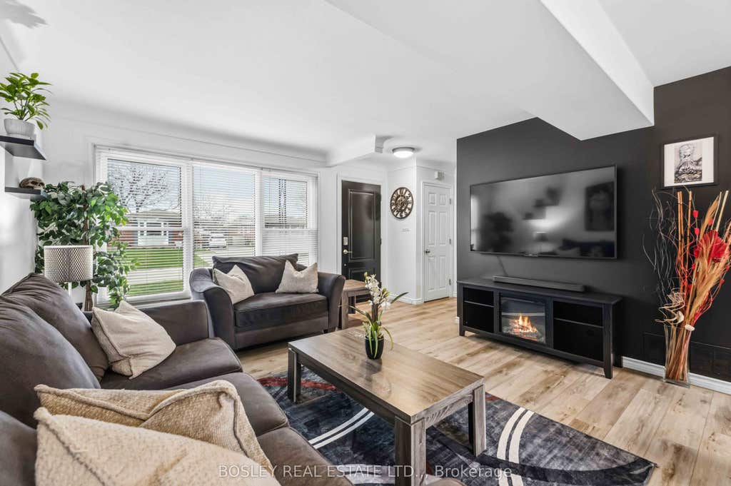 Photo of 75 Wildwood Road, St. Catharines, ON L2M 1E1 (MLS # X13706616)