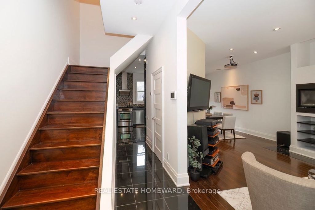 Photo of 136 Spruce Street, Toronto, ON M5A 2J5 (MLS # C12999310)