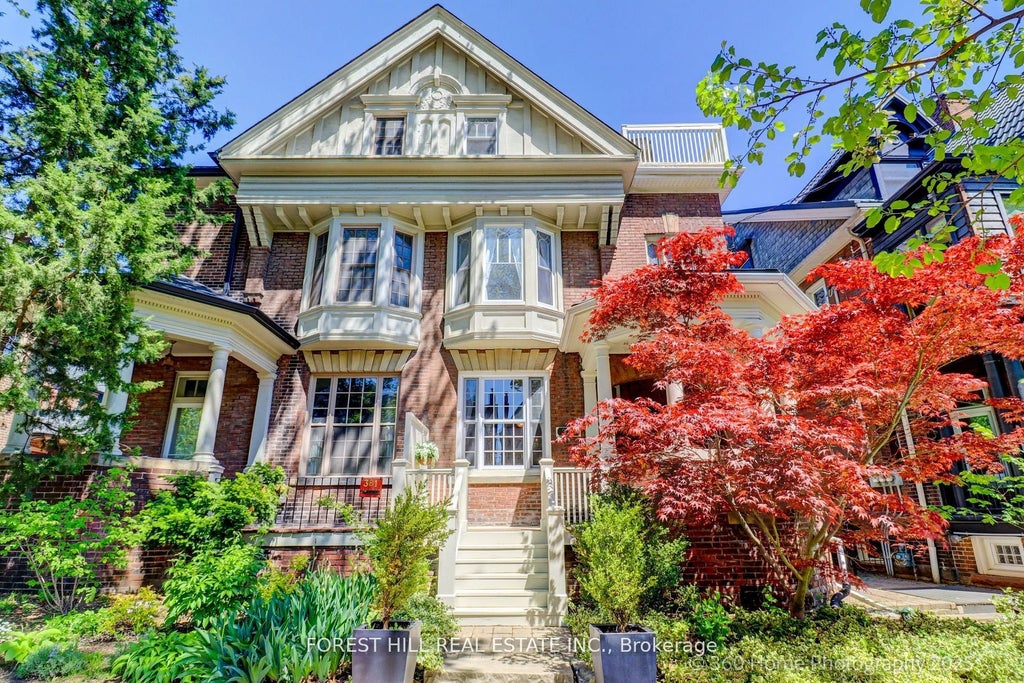 Photo of 379 Huron Street, Toronto, ON M5S 2G5 (MLS # C13518358)