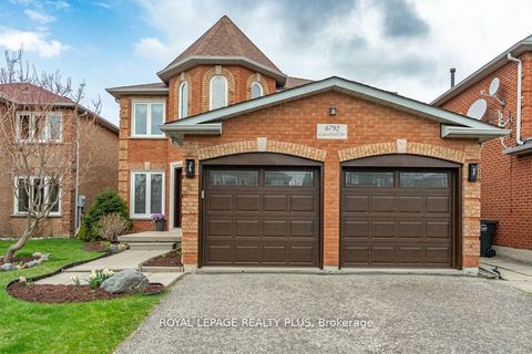 6792 Gracefield Drive Mississauga ON L5N 6T5