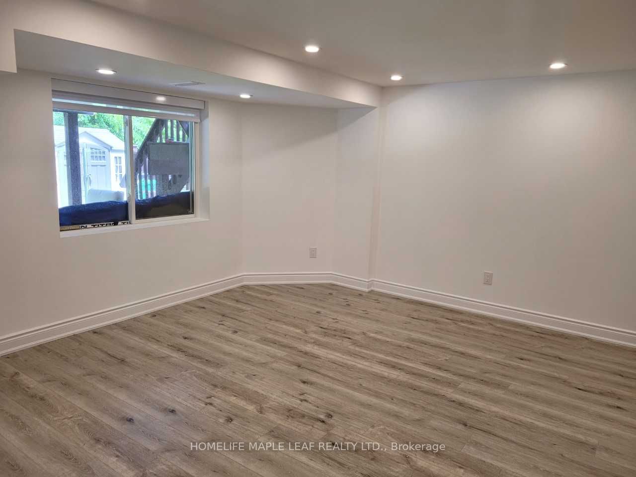 19 Freshspring Drive