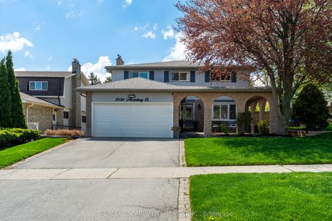 2134 Alconbury Crescent Burlington ON L7P 3C4