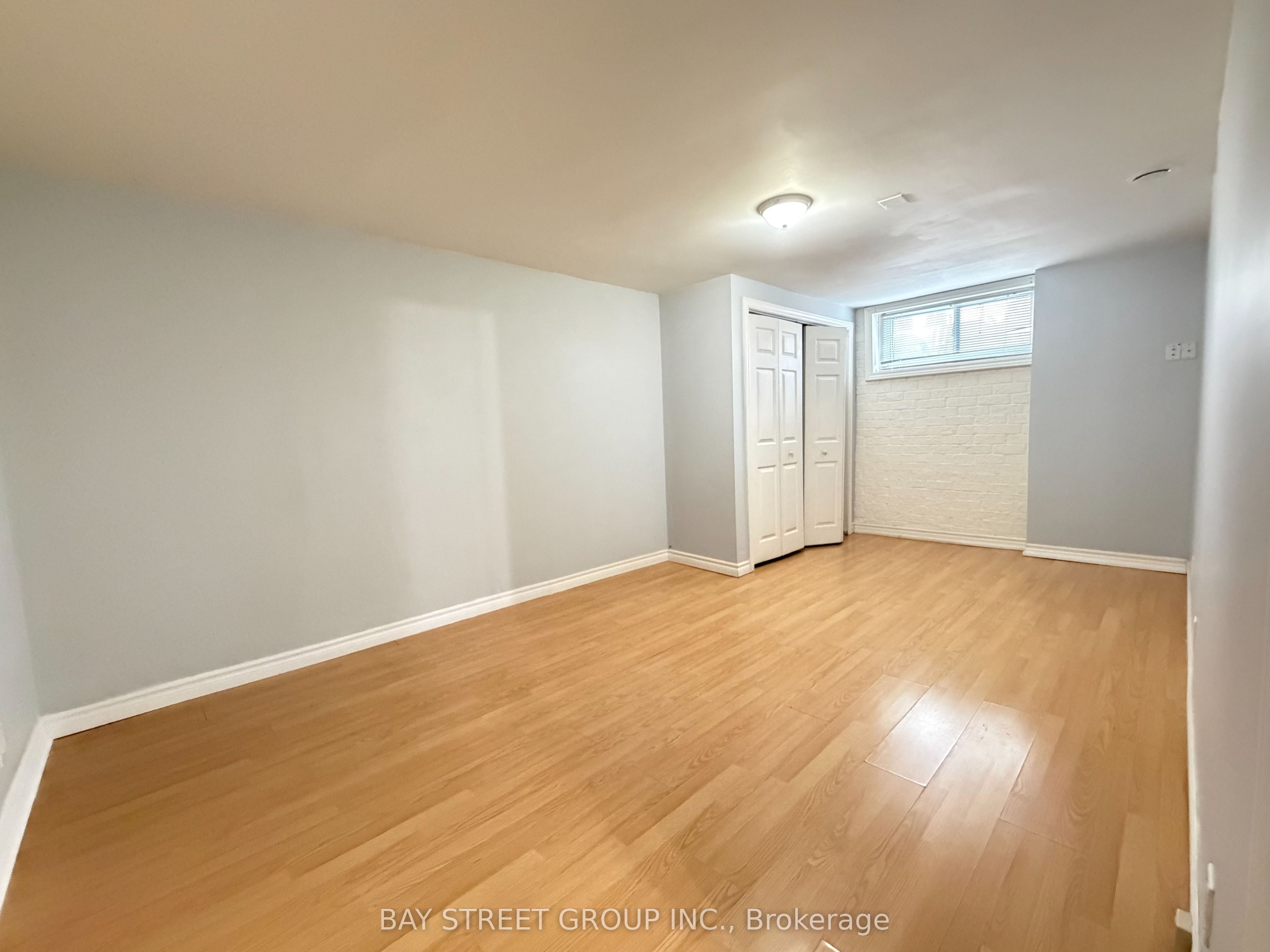 759 Eaglemount Crescent