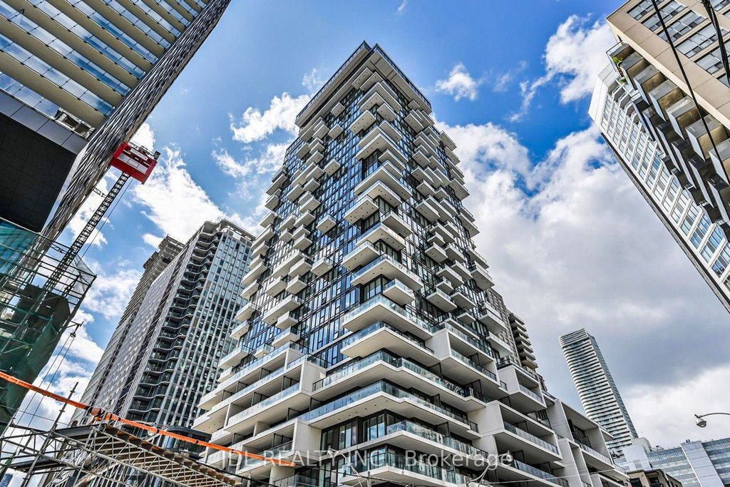 Photo of 77 Shuter Street #501, Toronto, ON M5B 0B8 (MLS # C12901876)