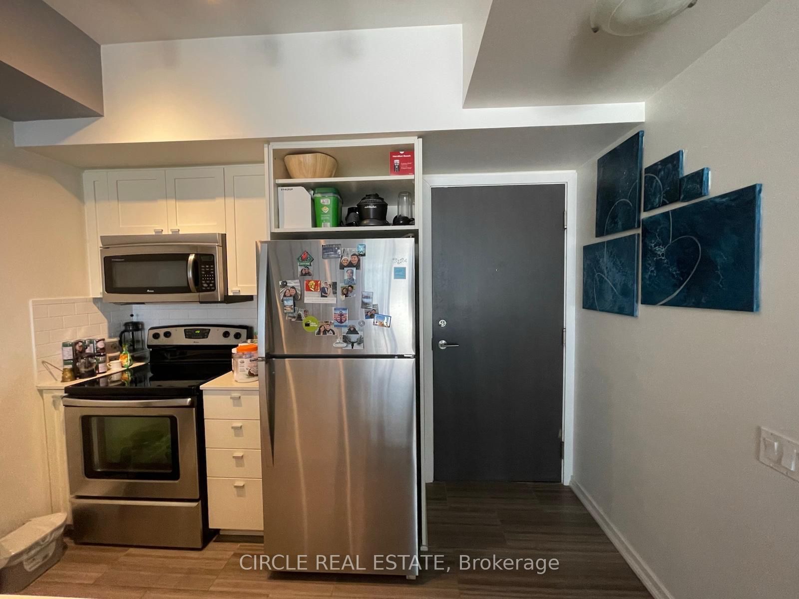 103 The Queensway Avenue N 309