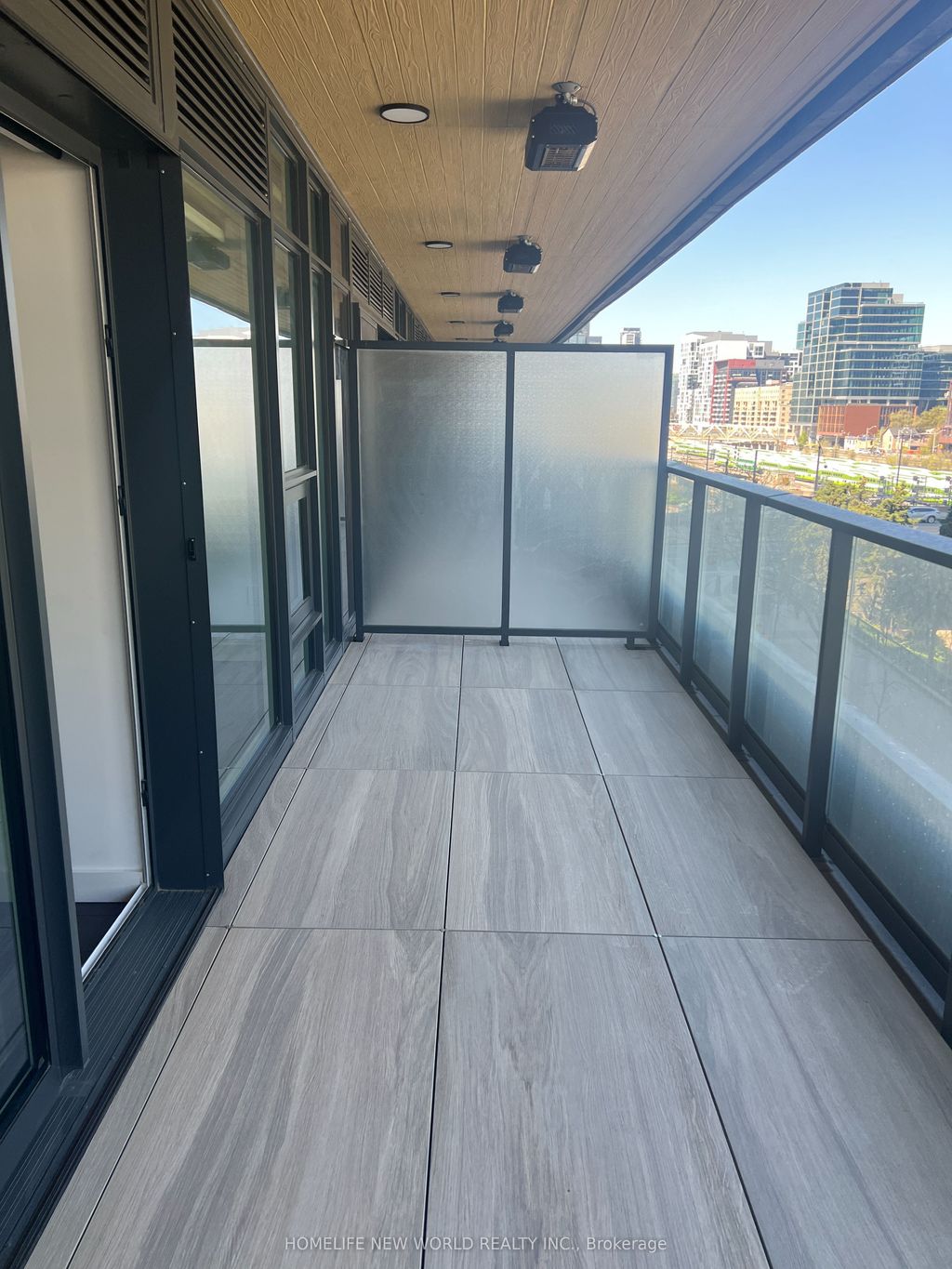 Photo of 1 Concord Cityplace Way #501, Toronto, ON M5V 0X3 (MLS # C12743518)