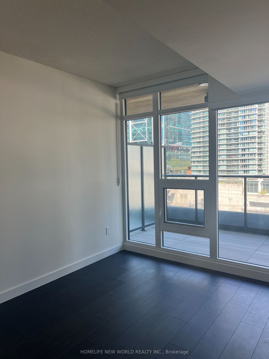 Photo of 1 Concord Cityplace Way #501, Toronto, ON M5V 0X3 (MLS # C12743518)