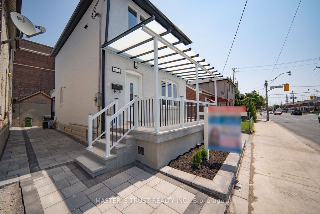 Photo of 613 Old Weston Road S, Toronto, ON M6N 3B4 (MLS # W12399006)