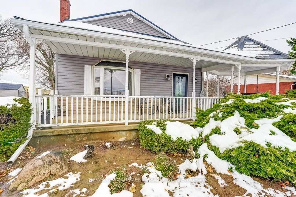 Photo of 9188 Dickenson Road W, Hamilton, ON L0R 1W0 (MLS # X12737546)