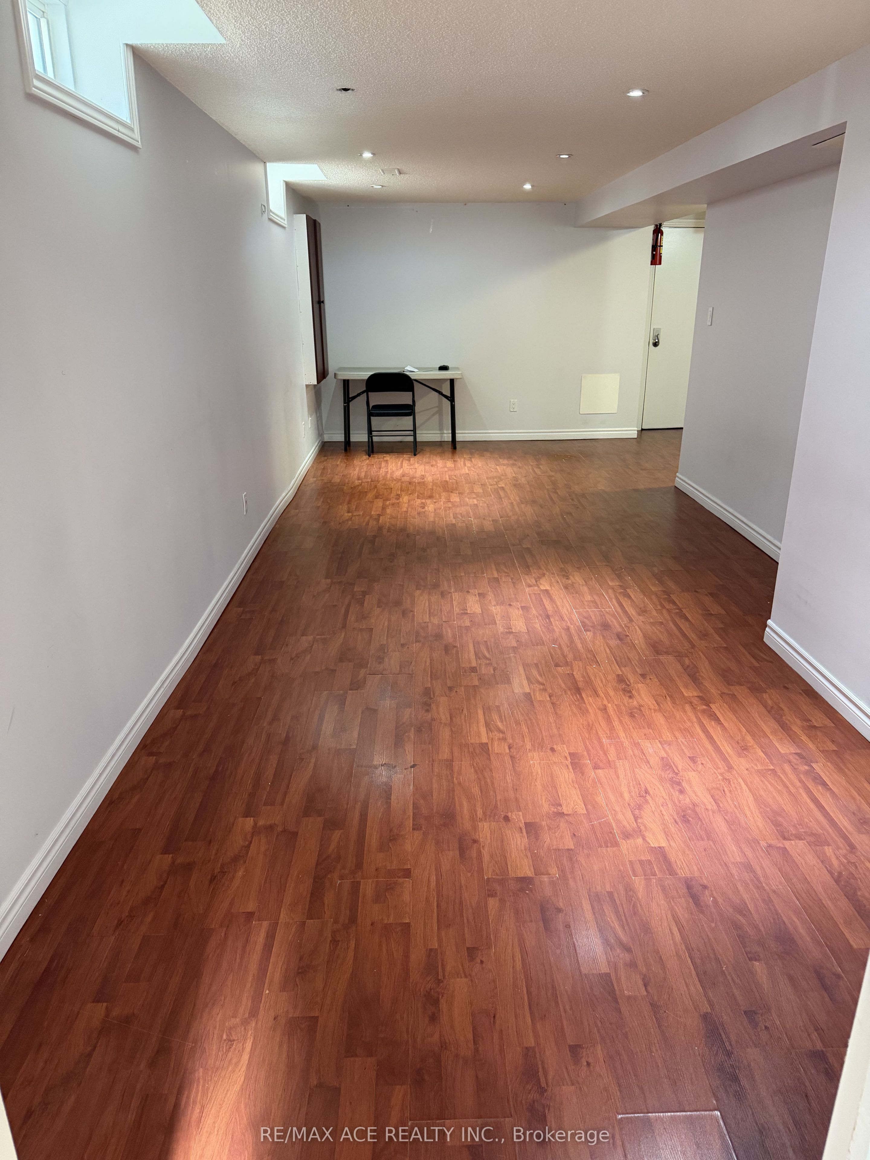 192 Featherstone Avenue Basement