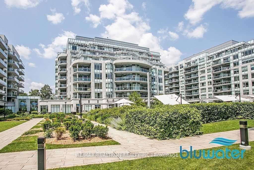3500 Lakeshore Road W 229
