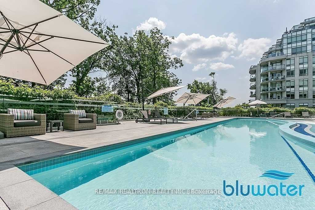3500 Lakeshore Road W 229