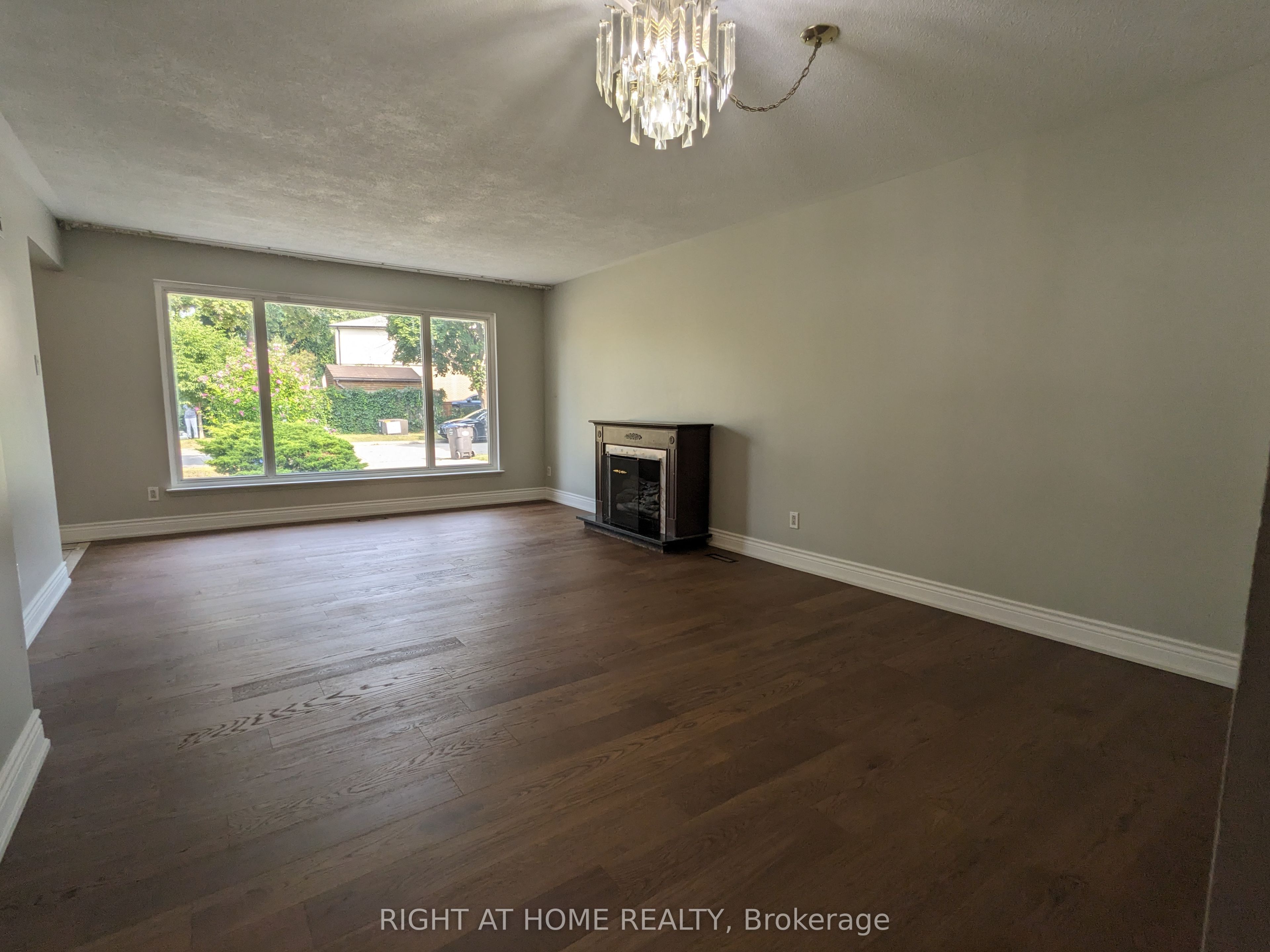 1407 Glen Rutley Circle
