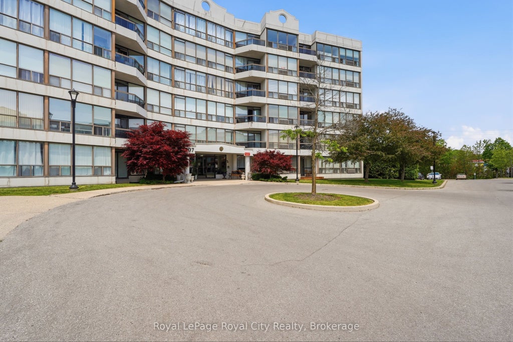 Photo of 107 Bagot Street #610, Guelph, ON N1H 8H5 (MLS # X13652946)