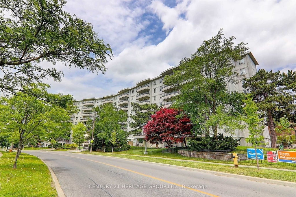 Photo of 80 Grandravine Drive #411, Toronto, ON M3J 1B2 (MLS # W13886296)