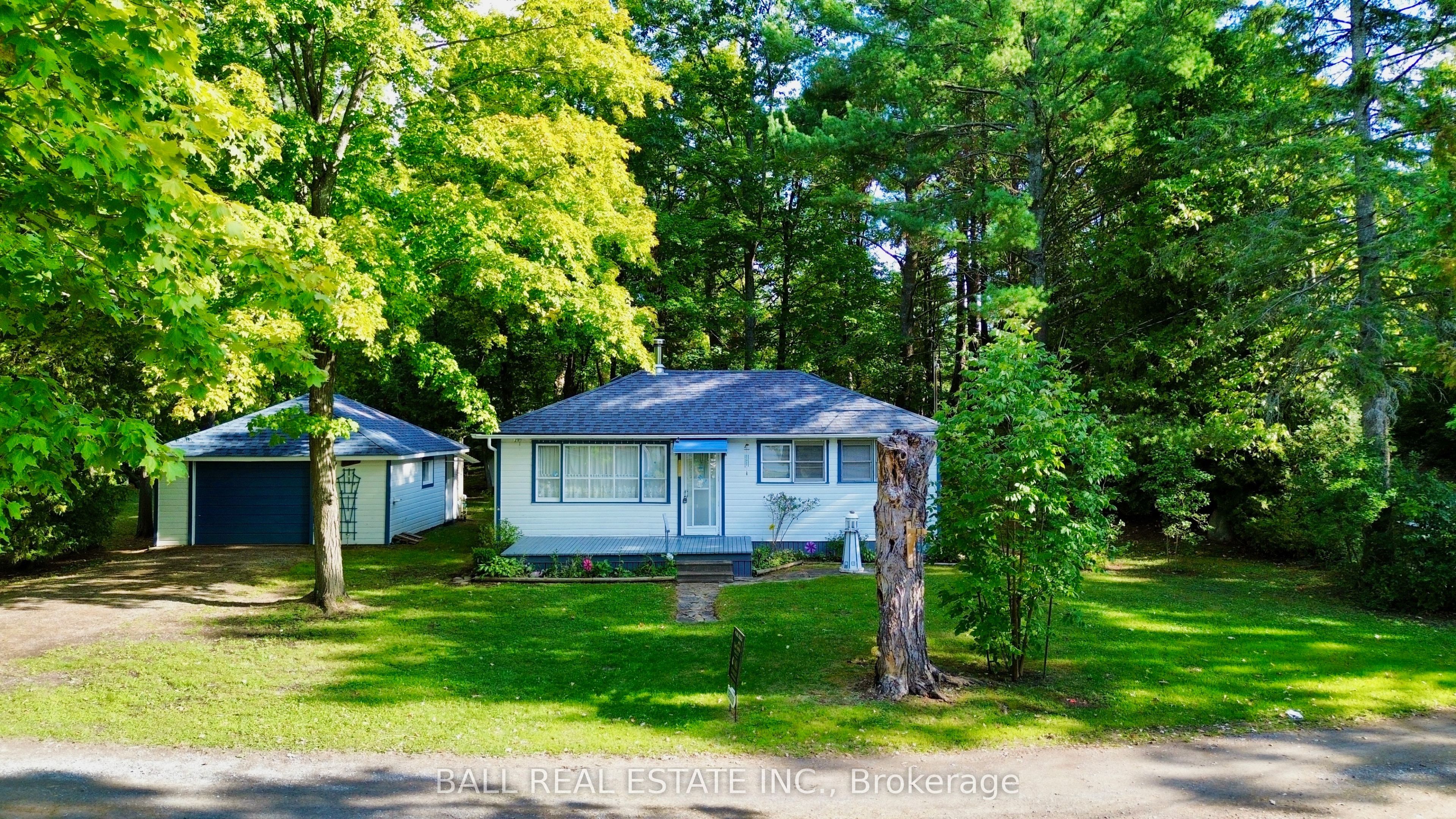 Photo 1 of 35 — 23 Valley View Lane, Trent Hills, ON K0L 1Y0