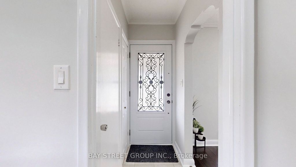 Photo of 15 Macleod Street, Toronto, ON M6L 2M7 (MLS # W12263116)