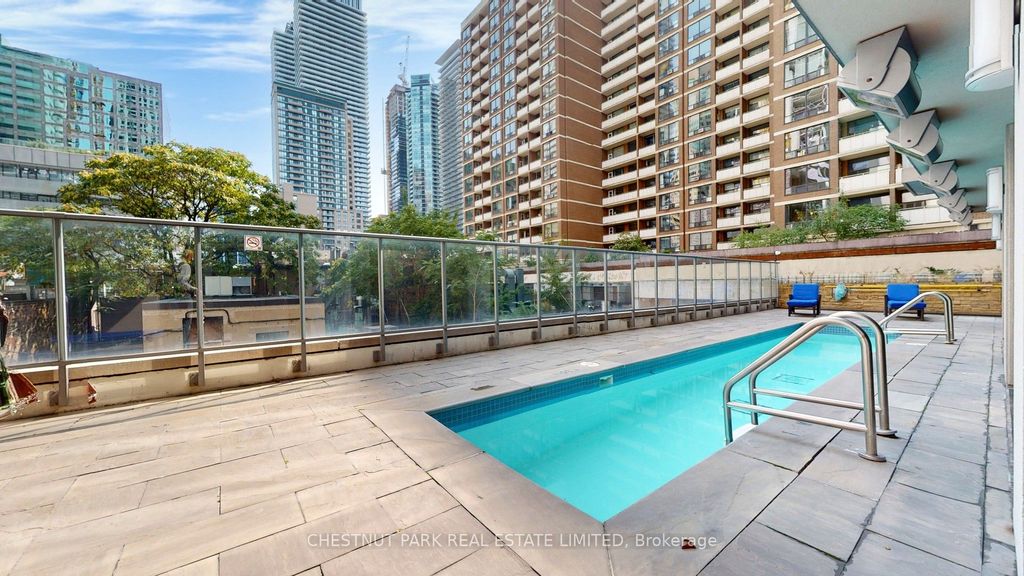 Photo of 21 Balmuto Street #1204, Toronto, ON M4G 1S5 (MLS # C12488194)